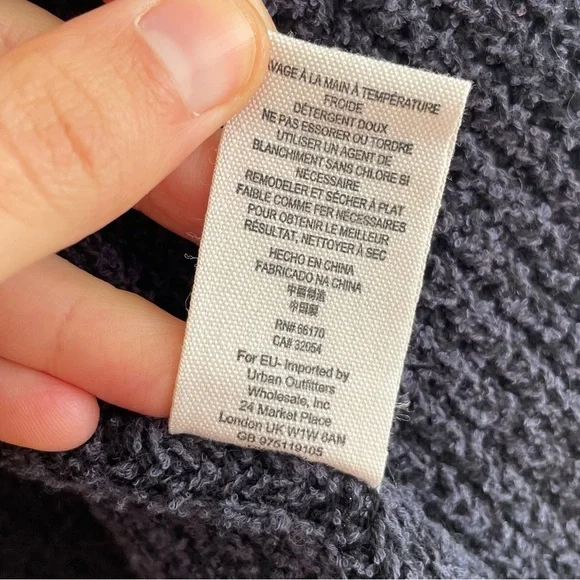 Free people Low tide cardigan navy blue knit sweater open slouchy extra small S - Picture 11 of 13